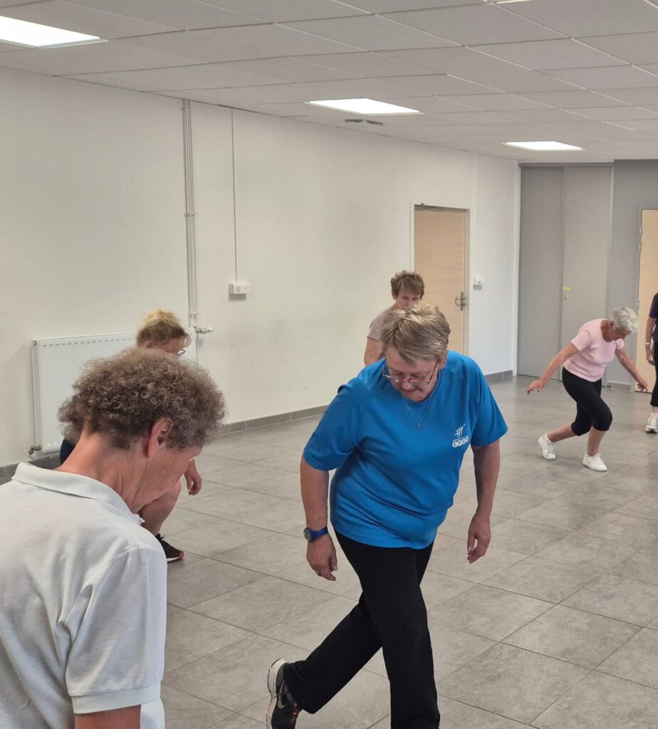 Cours de Gym lu lundi soir avec Martine Maunit