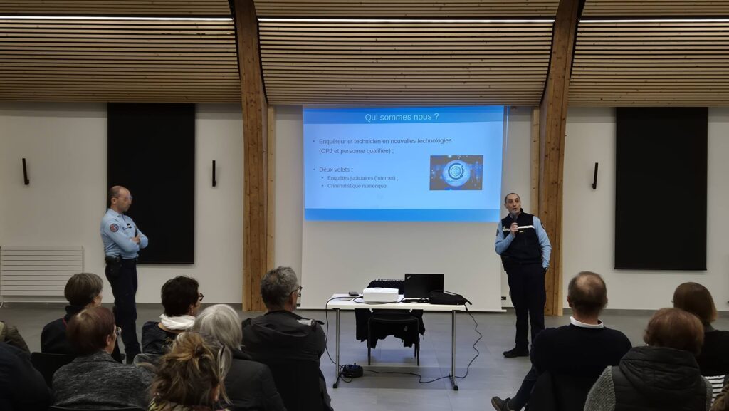 Conférence Malveillance numérique et Arnaque Cyber du 12 nov 2025.