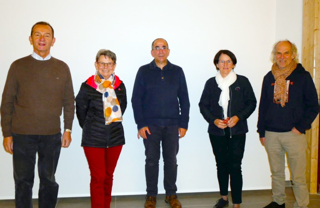 Mr Barrieu entouré des membres de la commission Conférences.